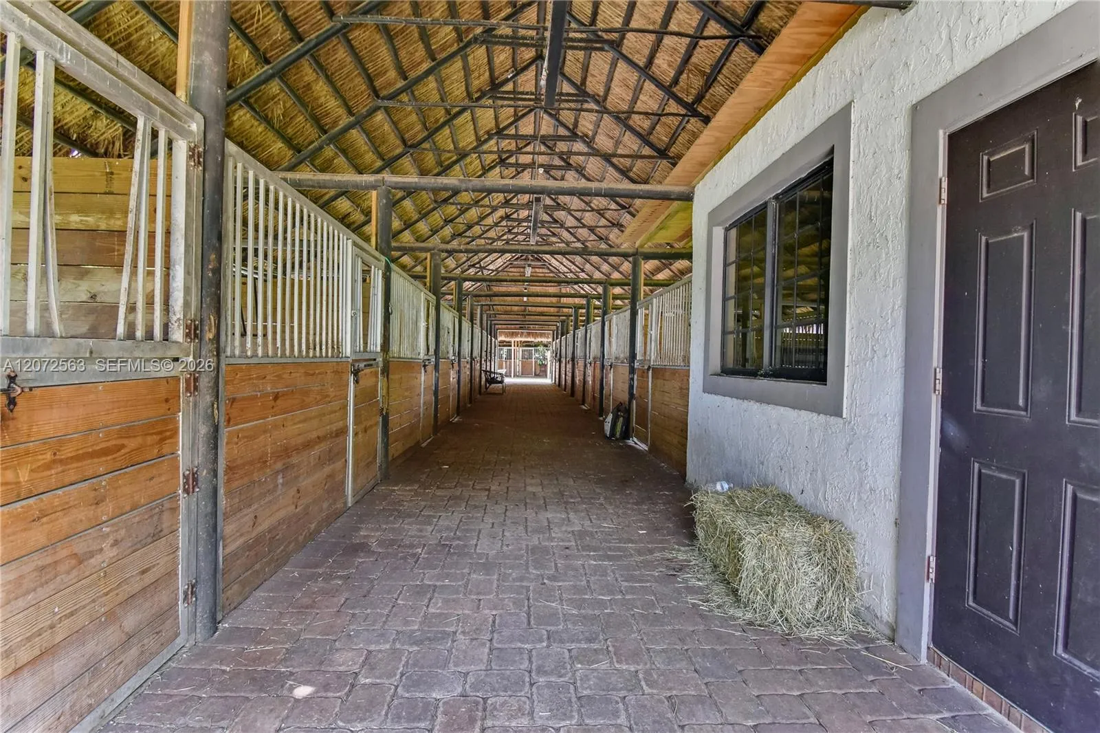 Property photo 35