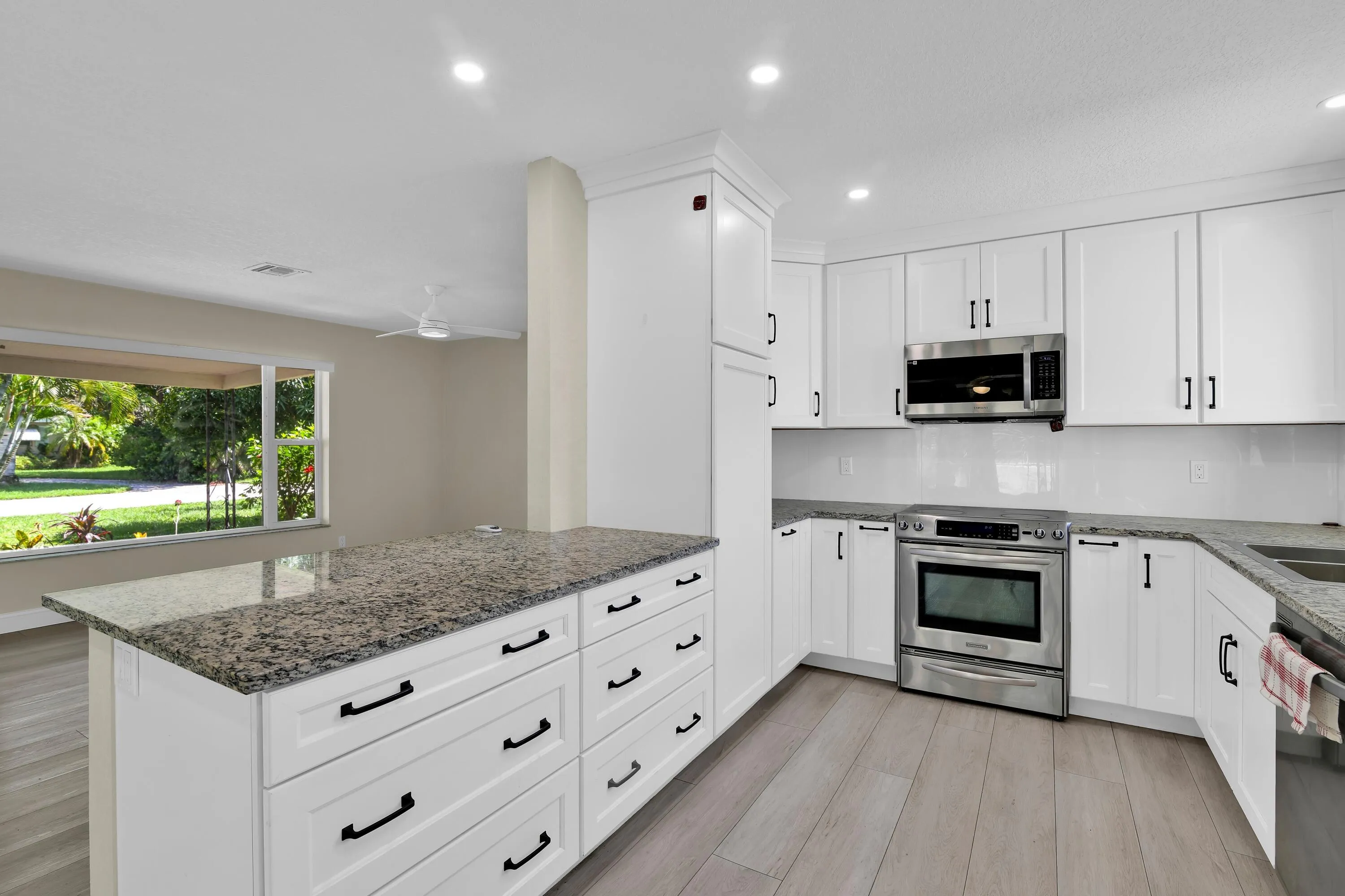GB 350 NE 29th St. Boca Raton - 12