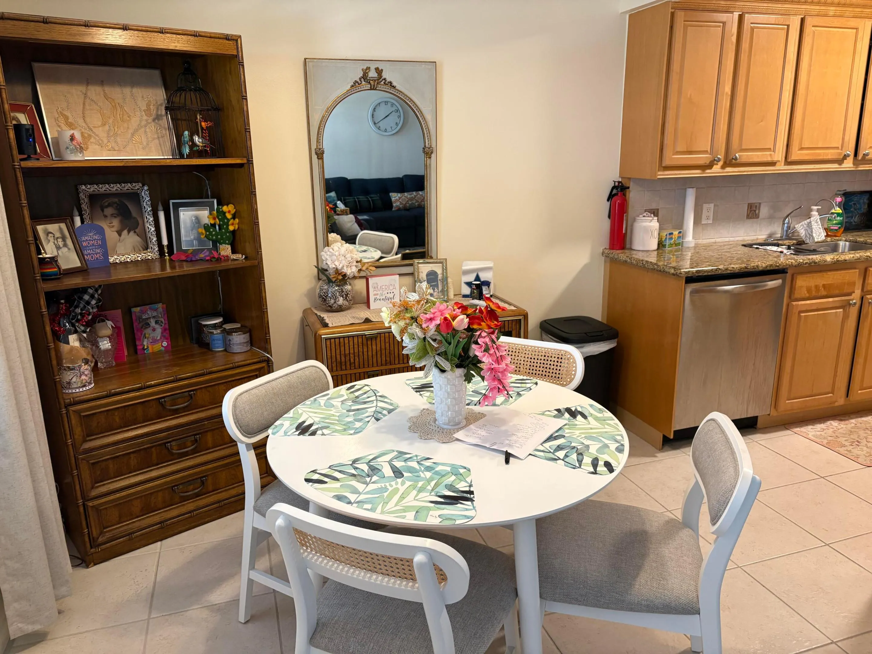 DINING AREA/KITCHEN