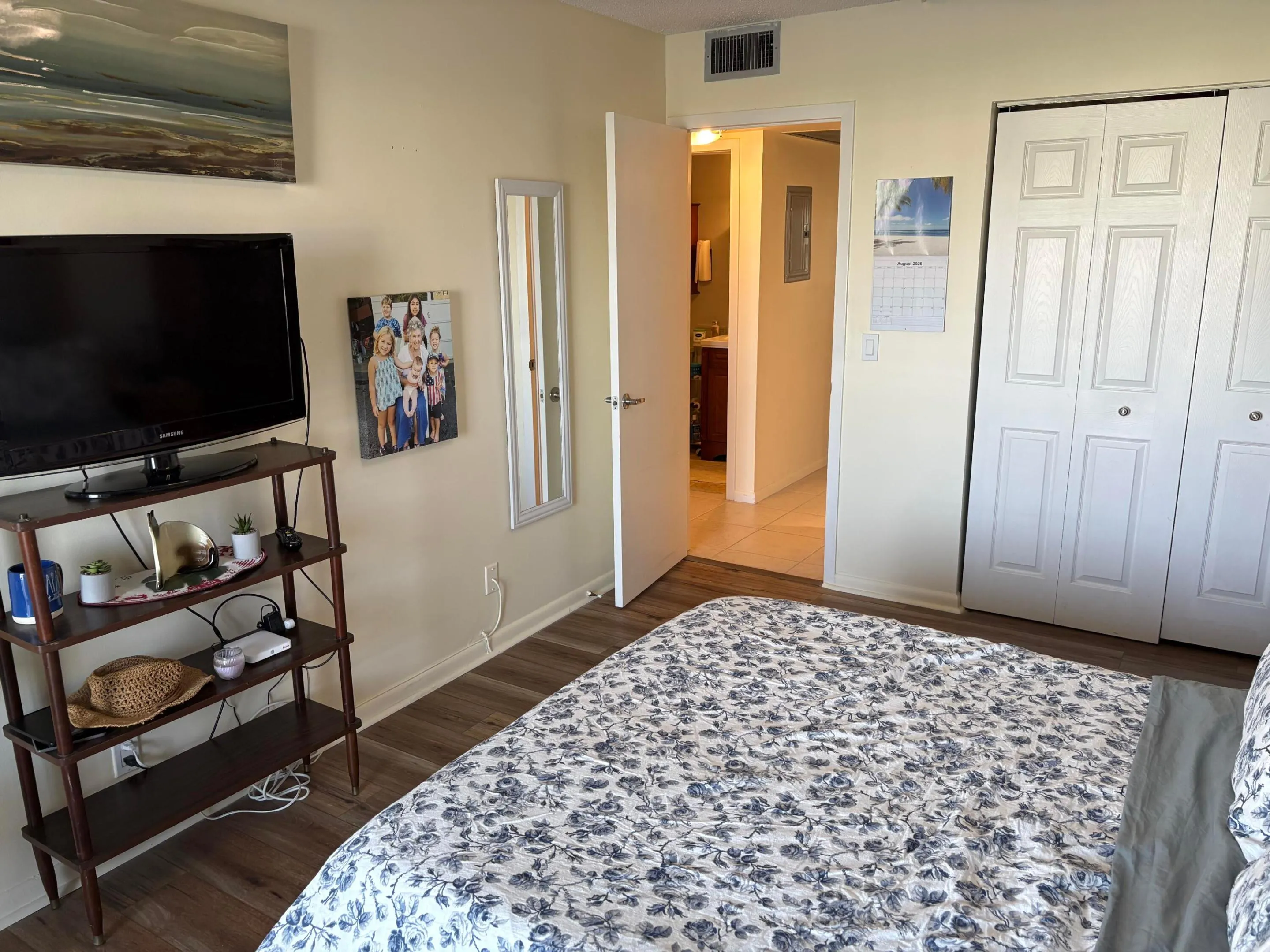 PRIMARY BEDROOM