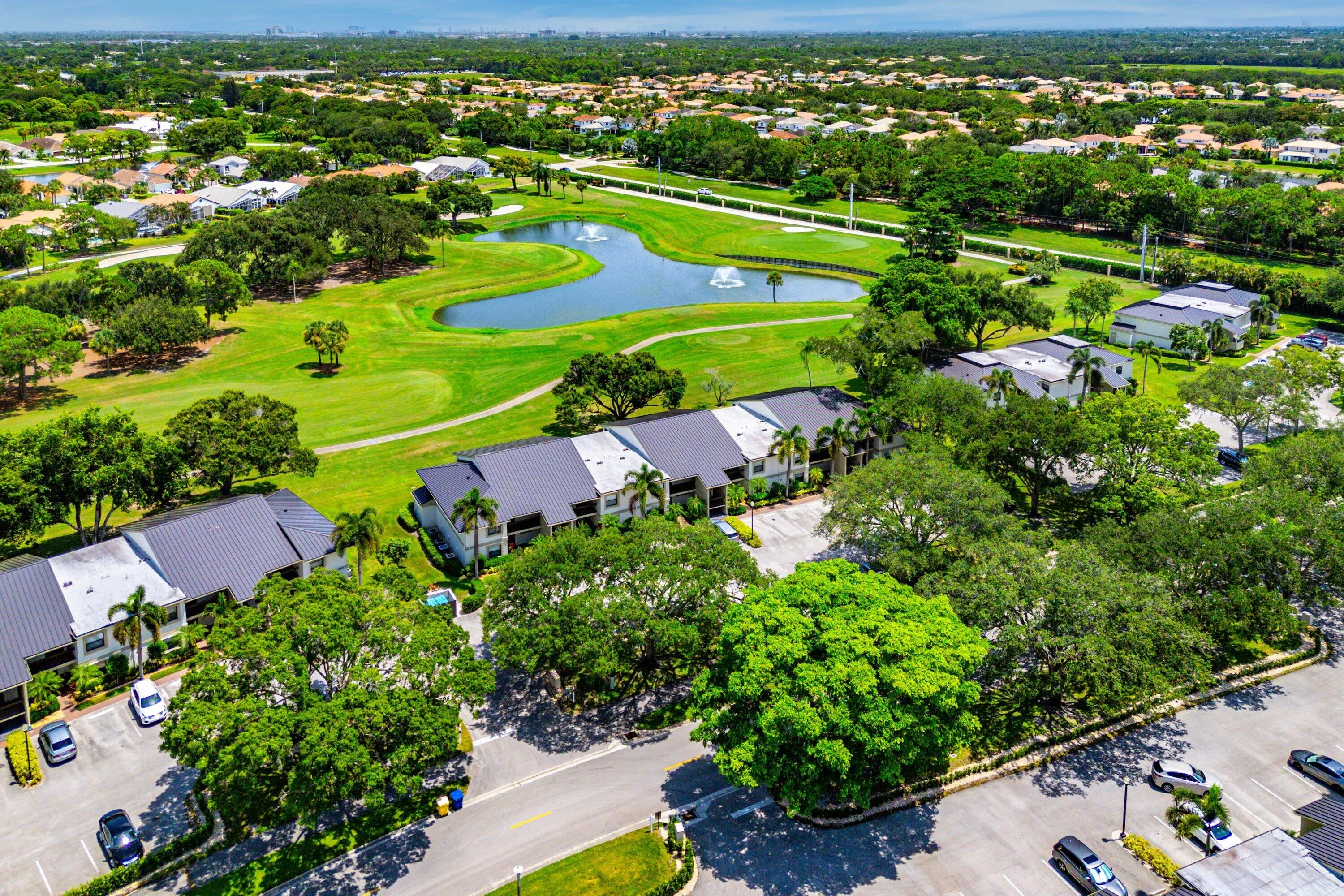 031-12870BriarlakeDrive-106-PalmBeachGar