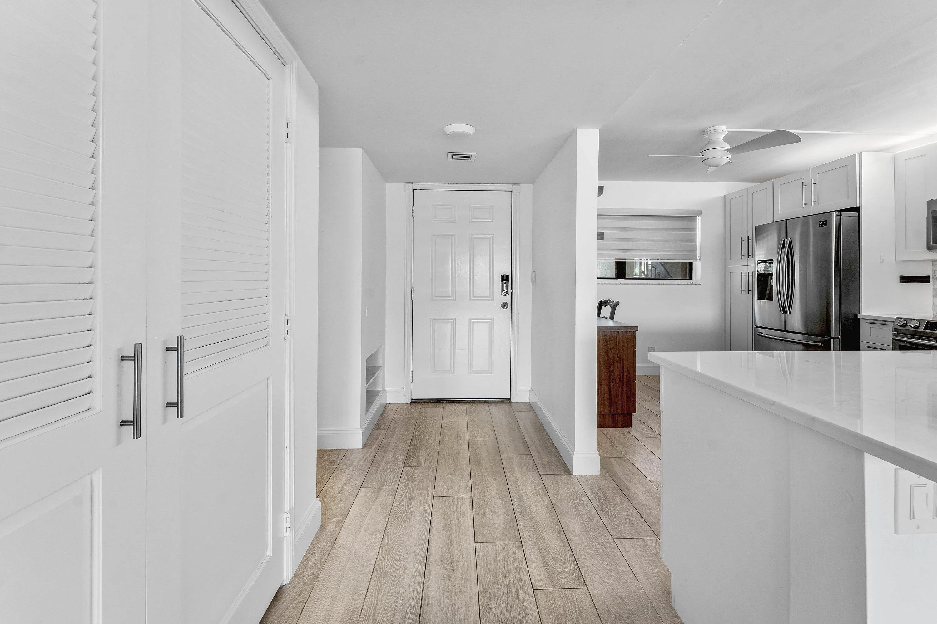 003-12870BriarlakeDrive-106-PalmBeachGar