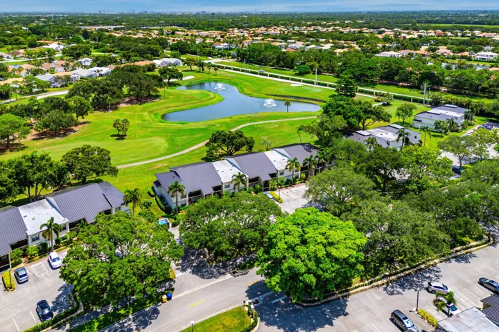 031-12870BriarlakeDrive-106-PalmBeachGar