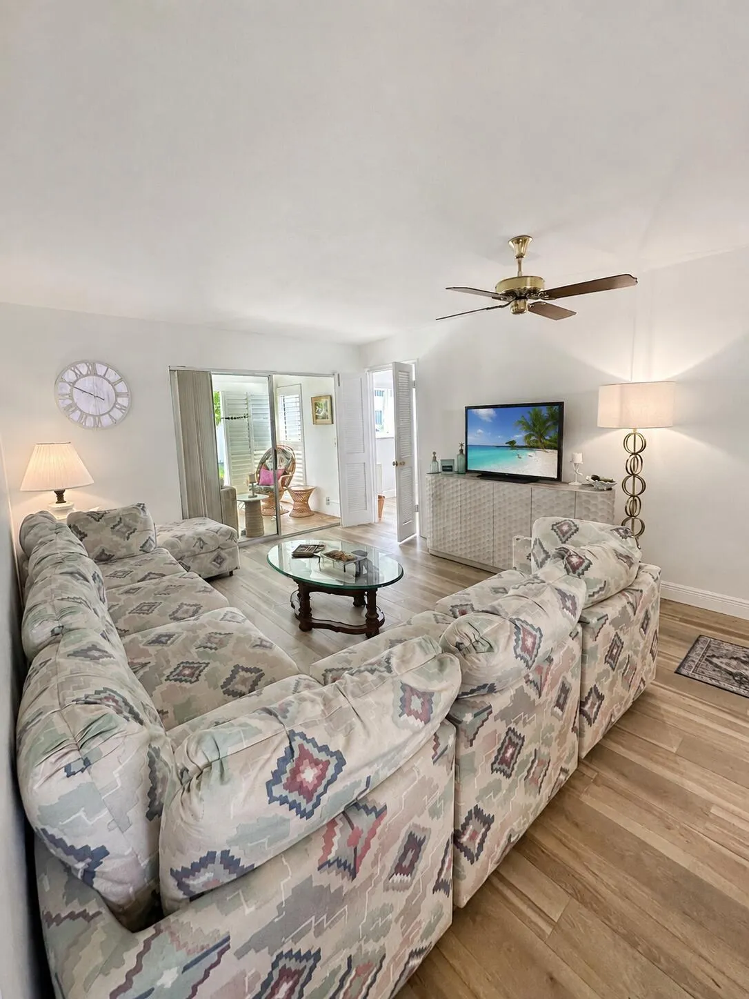 27 Colonial Club Dr 105 Living Area 1