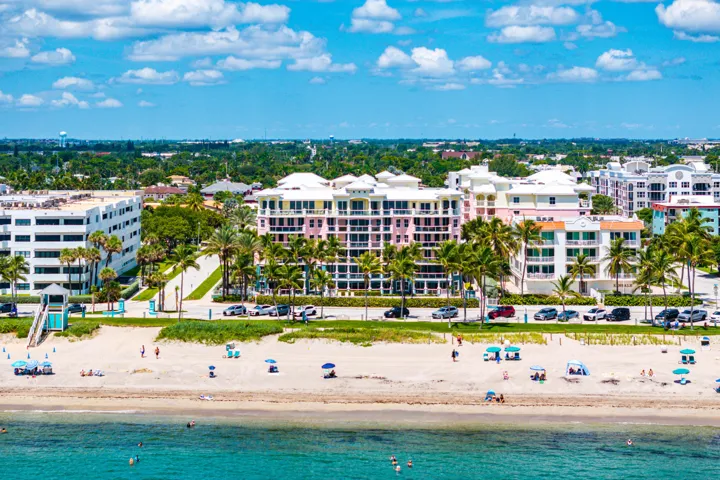 Beachfront Living at its best!