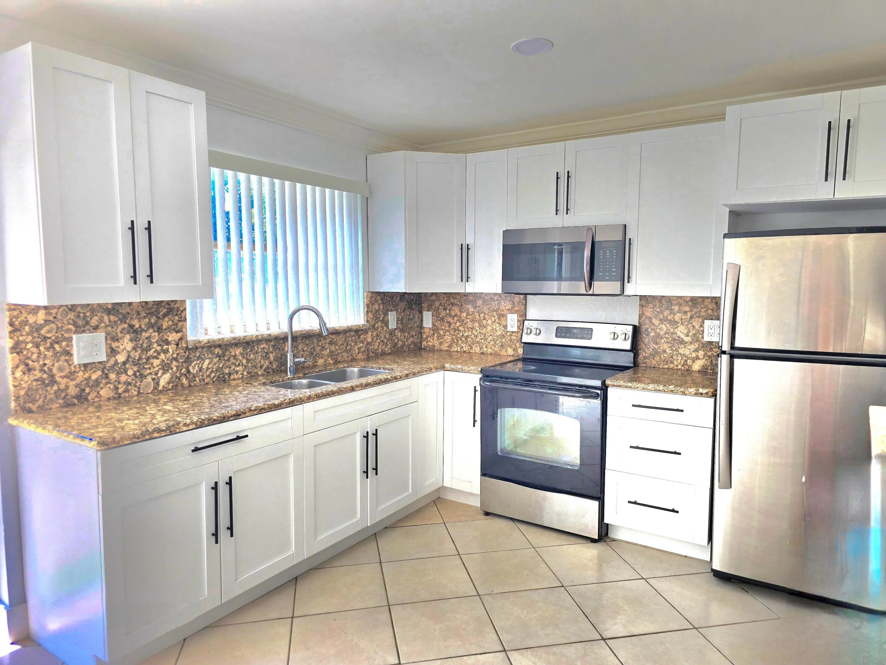 Kitchen 1