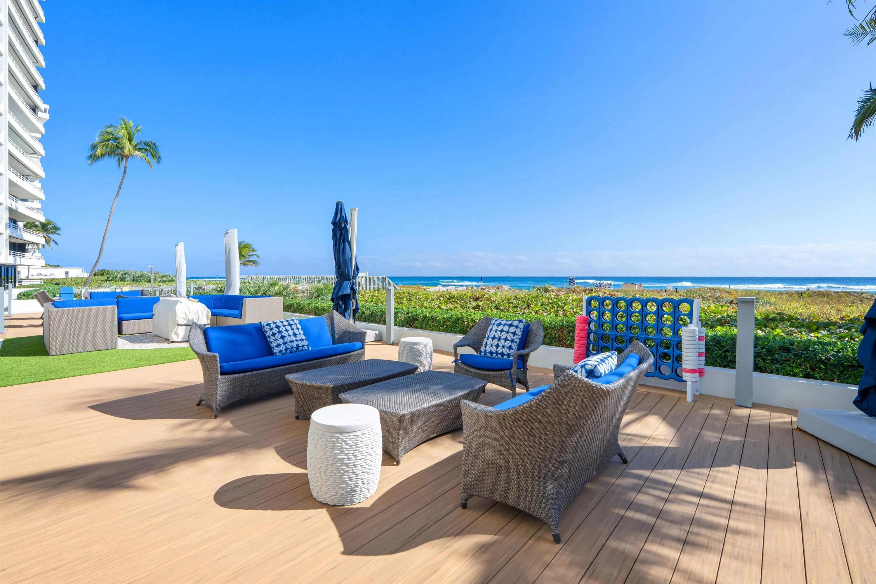 OCEANSIDE SEATING
