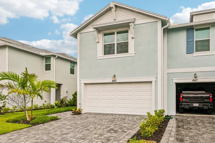 -643 Salisbury Cir (4)