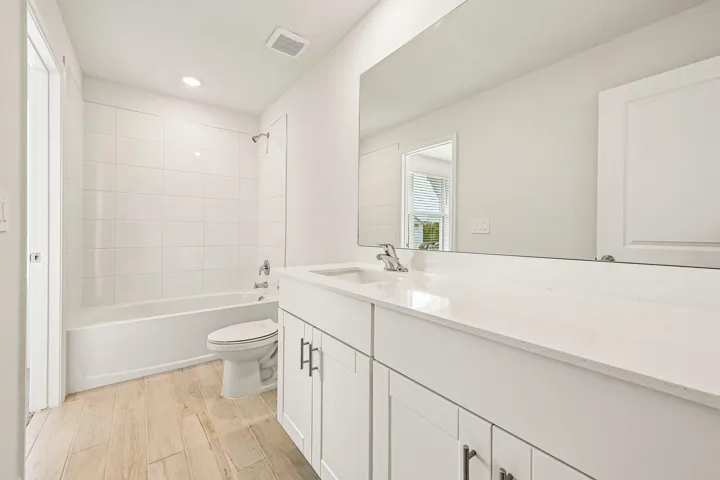 -643 Salisbury Cir (20)