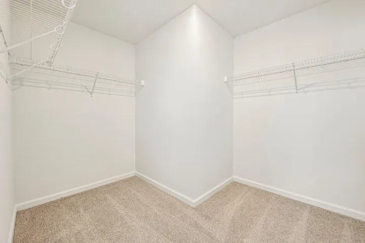 -643 Salisbury Cir (27)