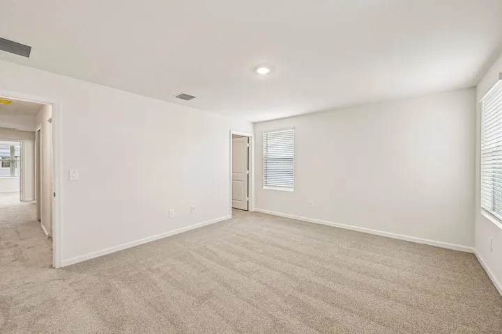 -643 Salisbury Cir (26)