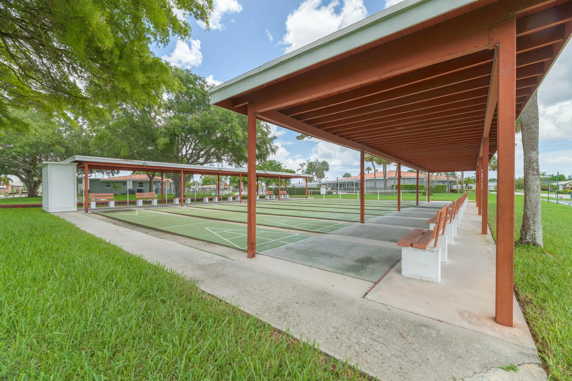 Community - Shuffleboard