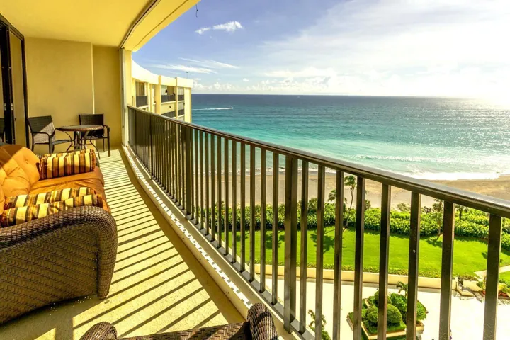 400_OceanTrail_Balcony_Enhanced