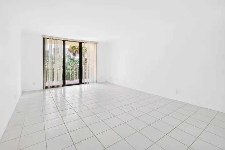 Leaving-room