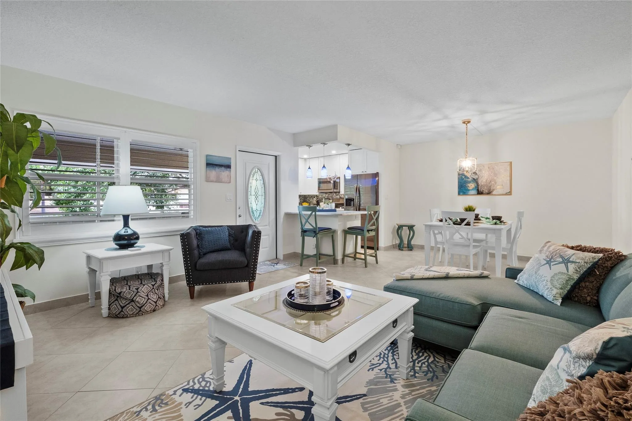 entry way to living area