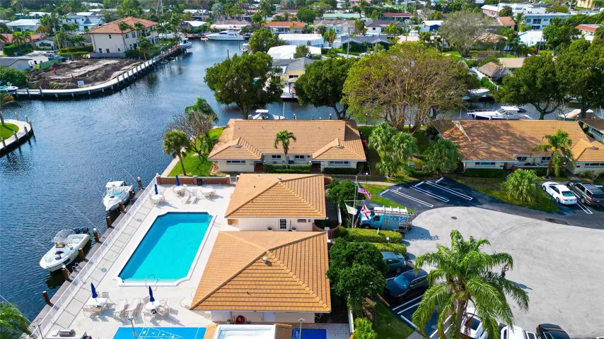 pool on the intercoastal