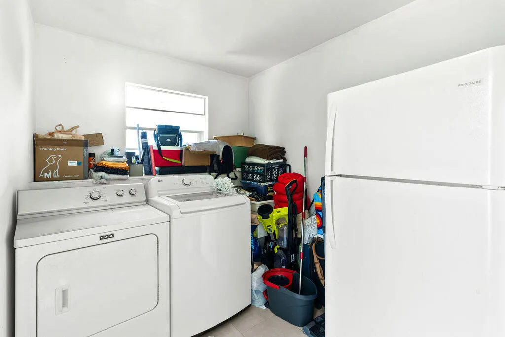 Laundry rm