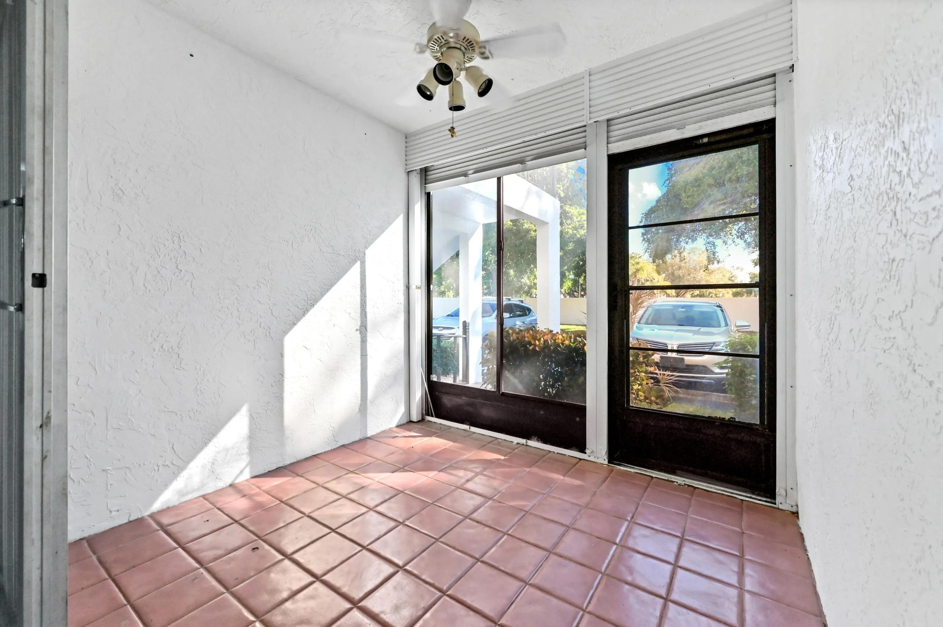 9 patio 01