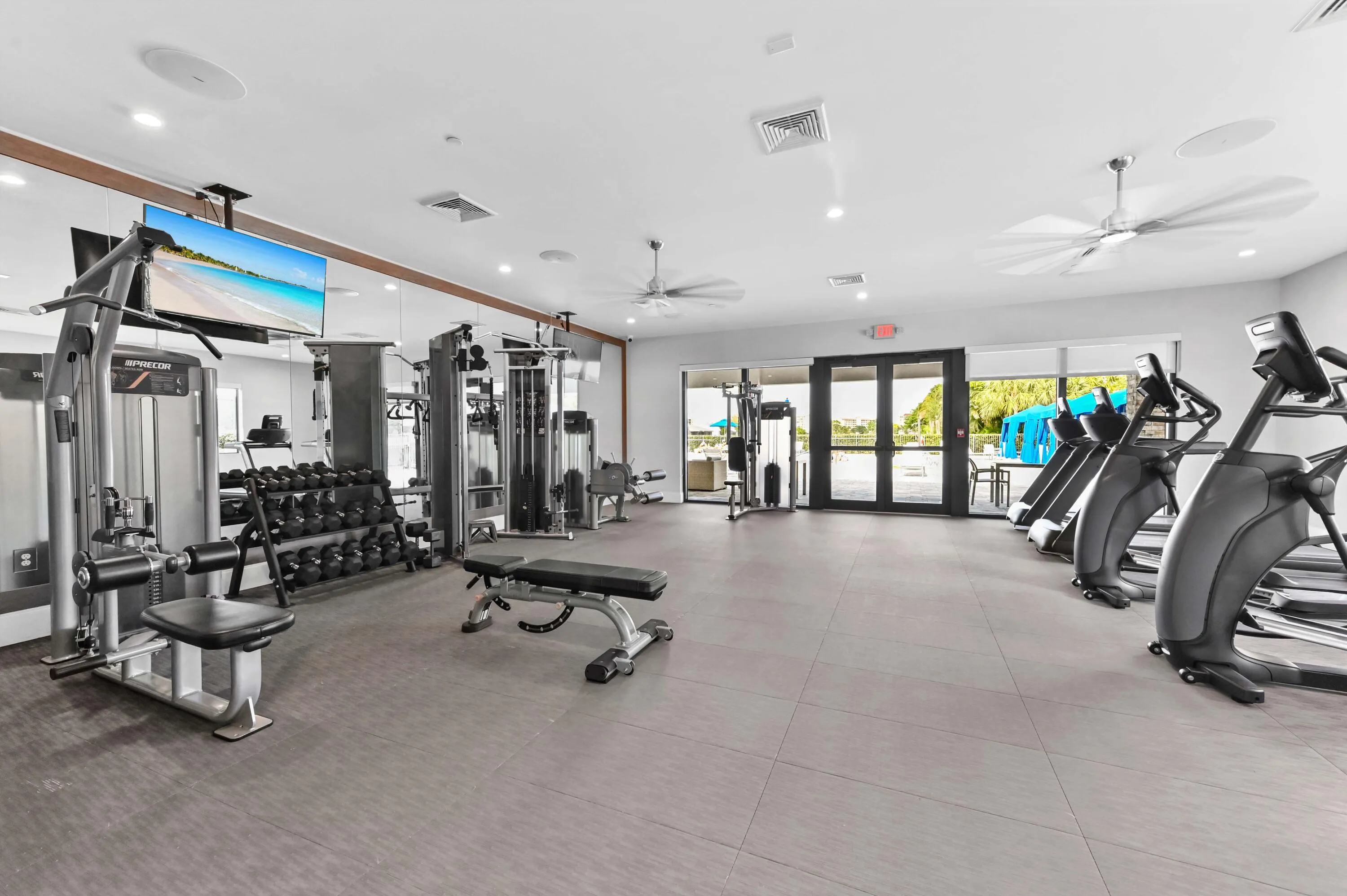 08 gym 01