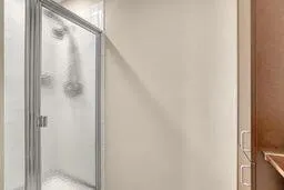 1QGDfwLw