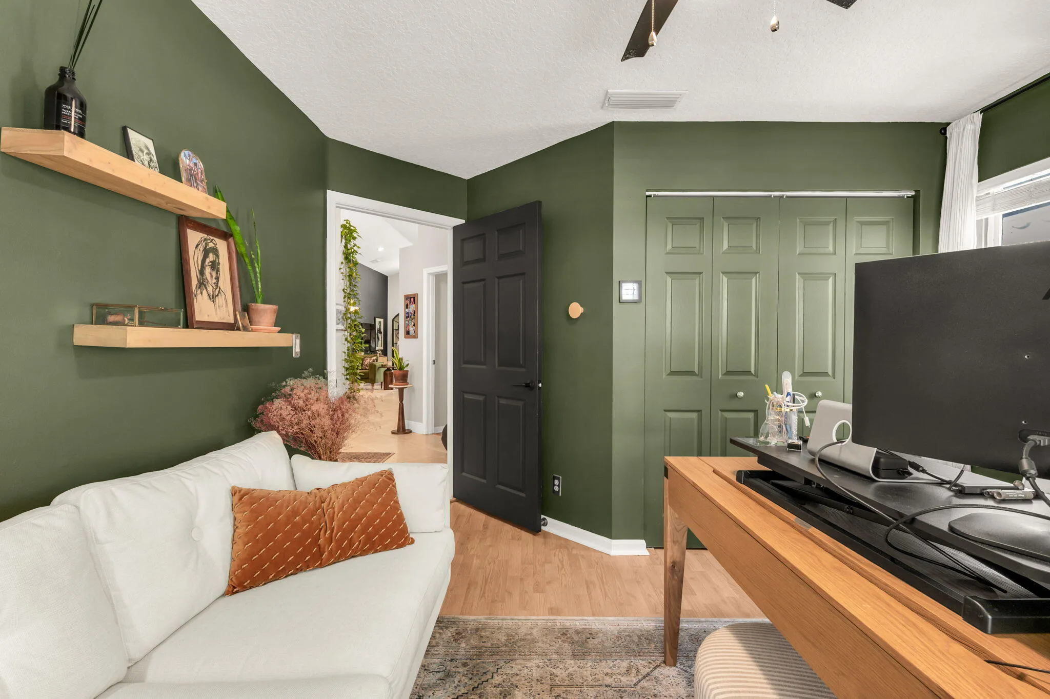 3-web-or-mls-photo-2
