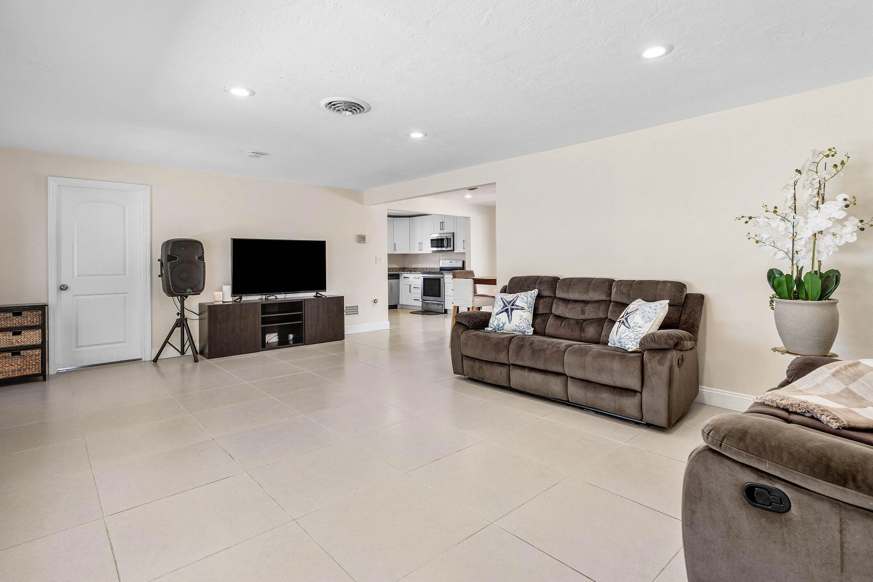 007-1620Southwest4thAvenue-PompanoBeach-