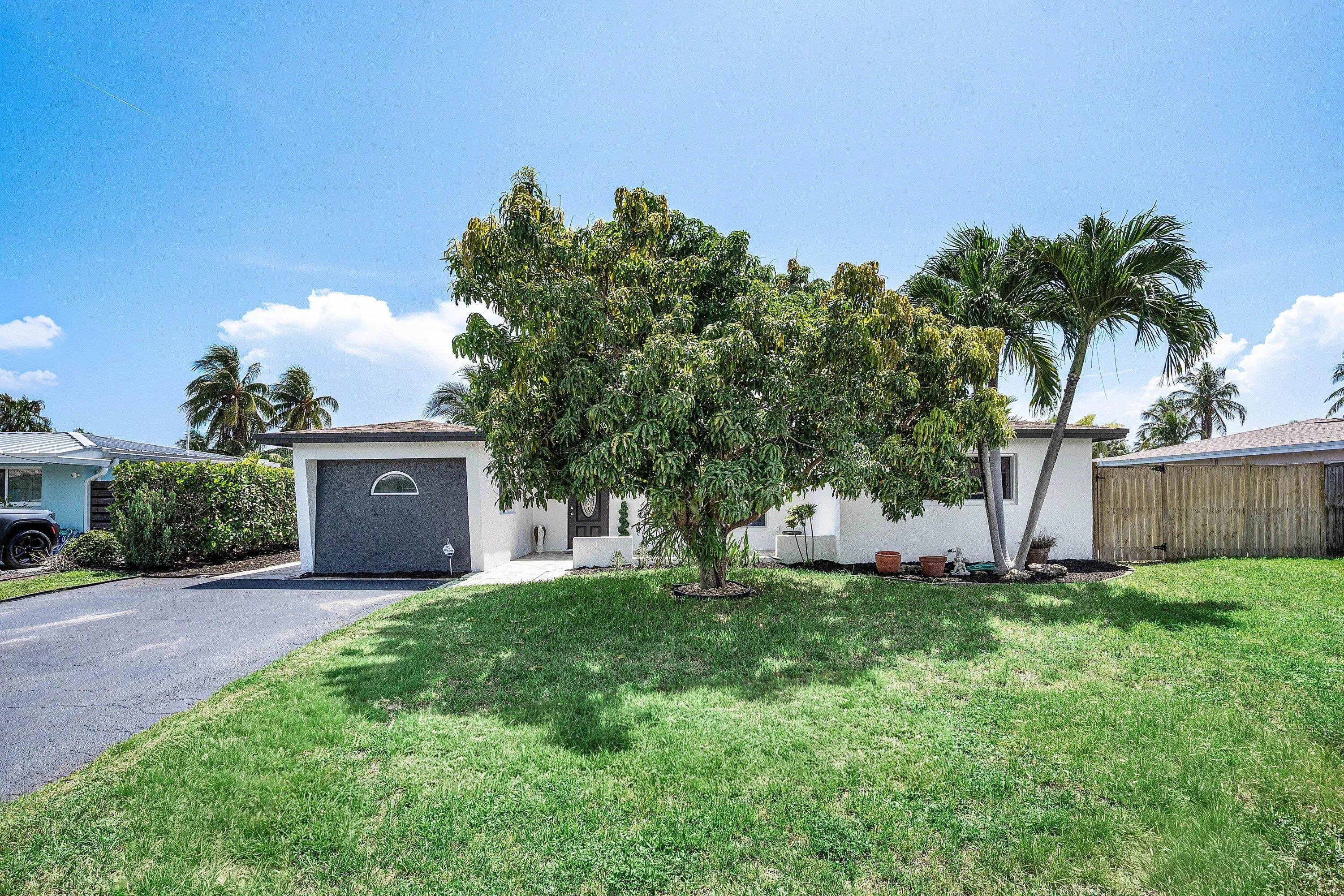 002-1620Southwest4thAvenue-PompanoBeach-