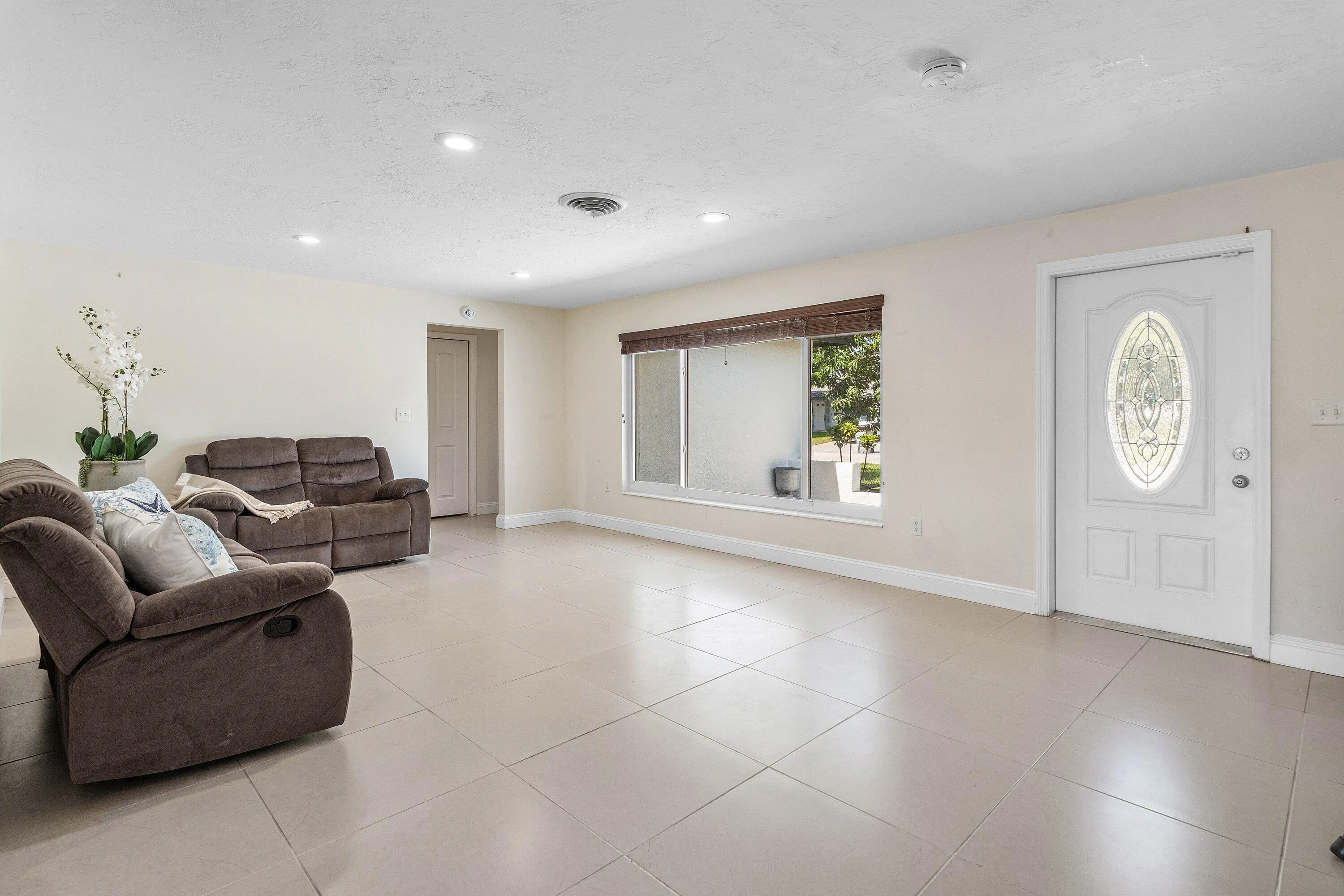 005-1620Southwest4thAvenue-PompanoBeach-
