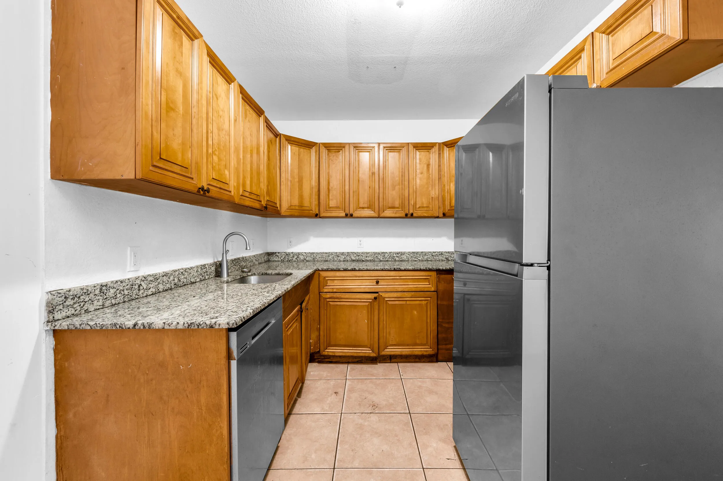 124 SW 10TH 15