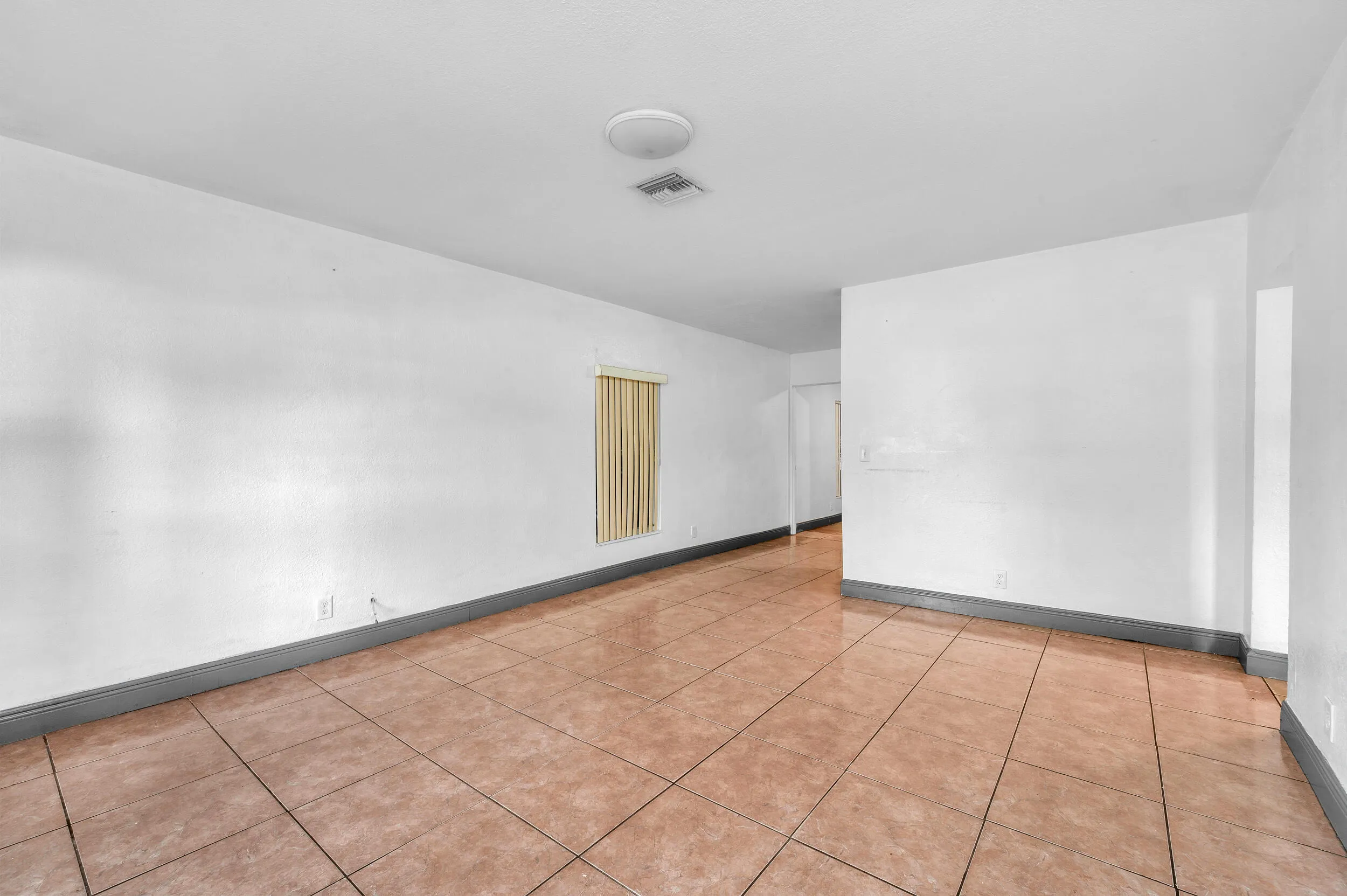124 SW 10TH