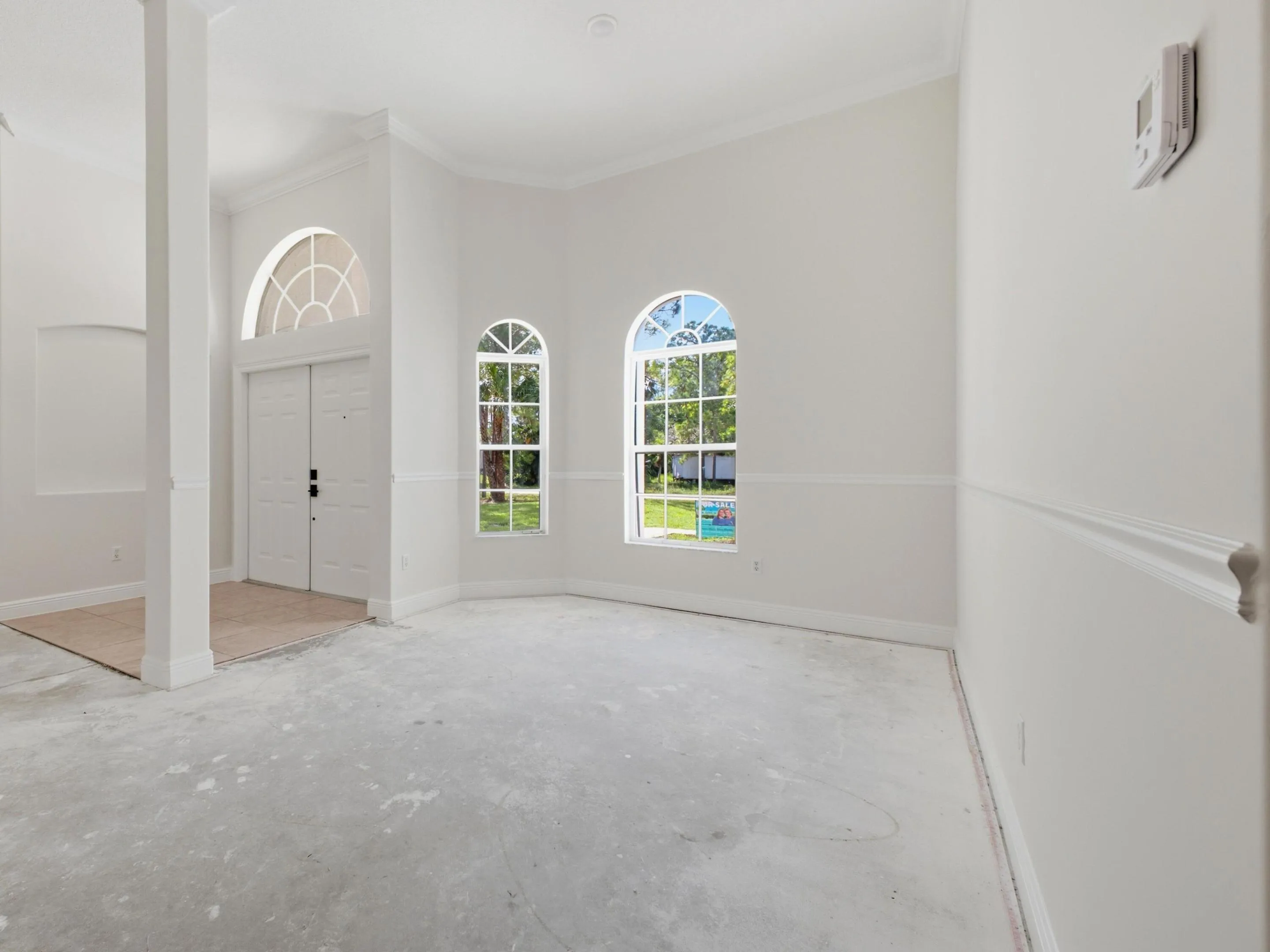 Dining Foyer