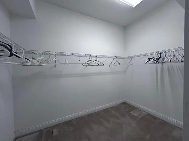 HUGE WALK IN CLOSETS