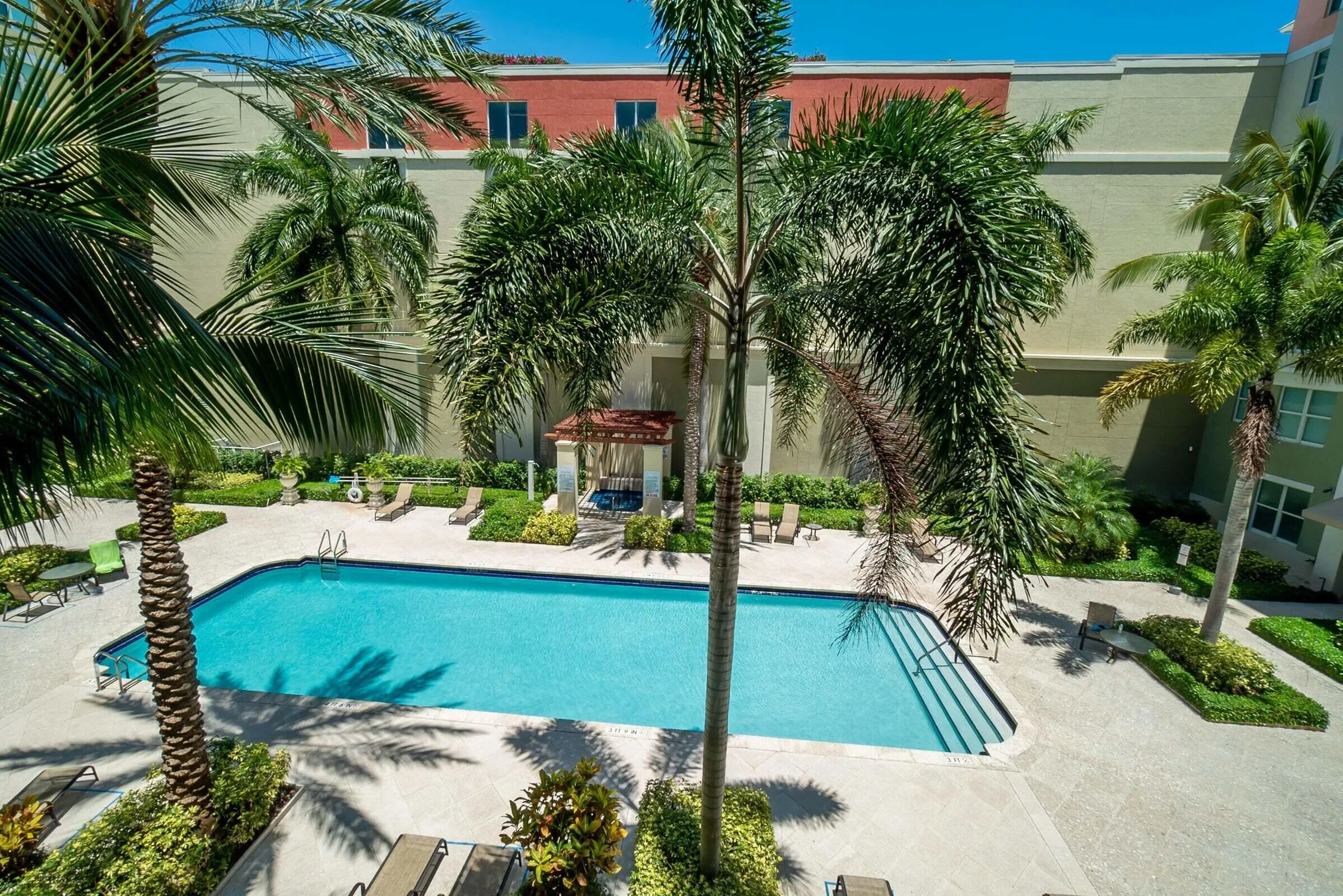 +804 Building Pool