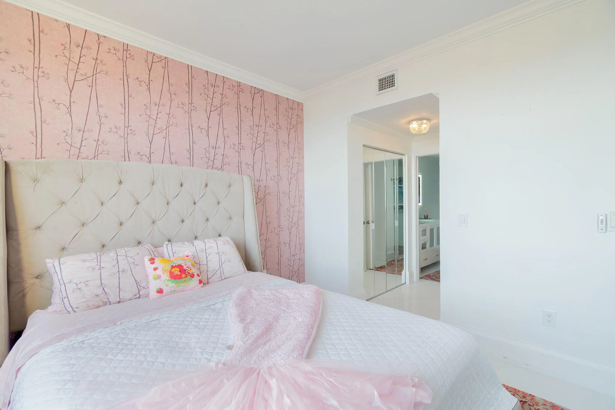 Bedroom 2 (2)