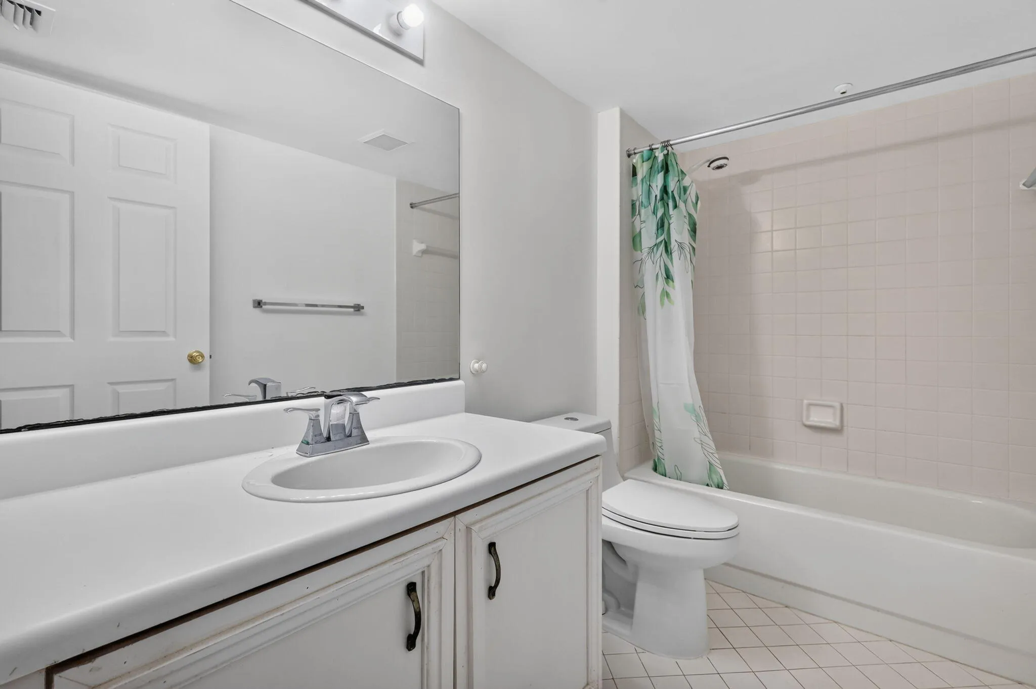 Guest bathroom