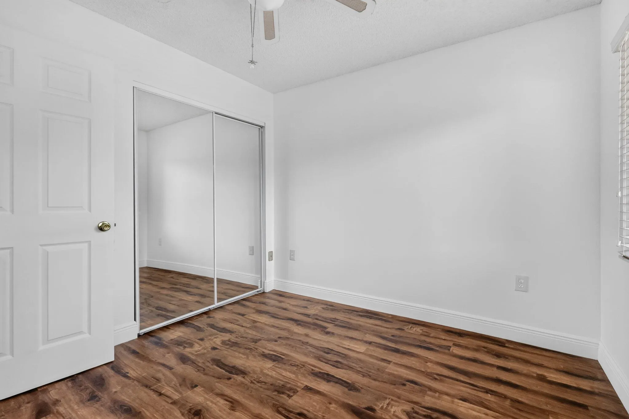 Guest bedroom