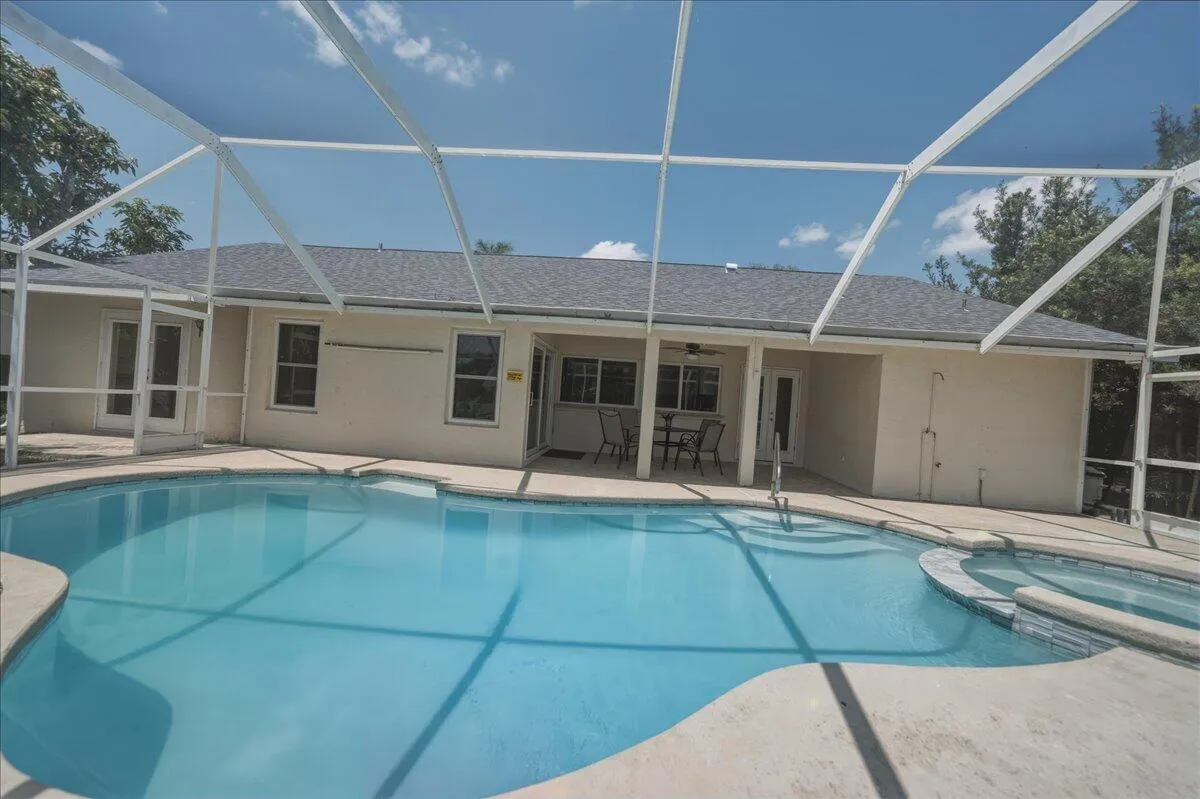 Property photo 24