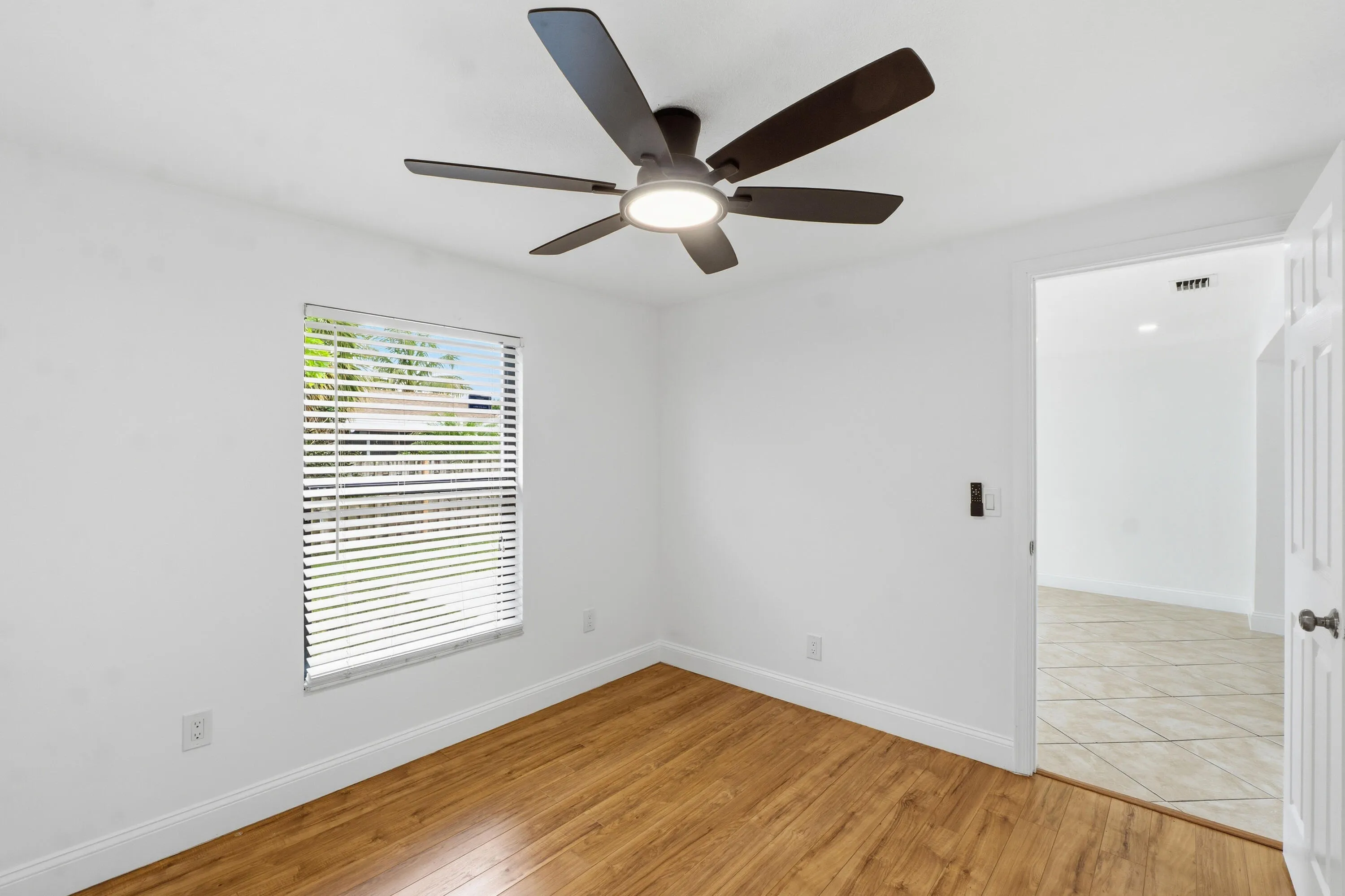 3379 NW 63rd St_029