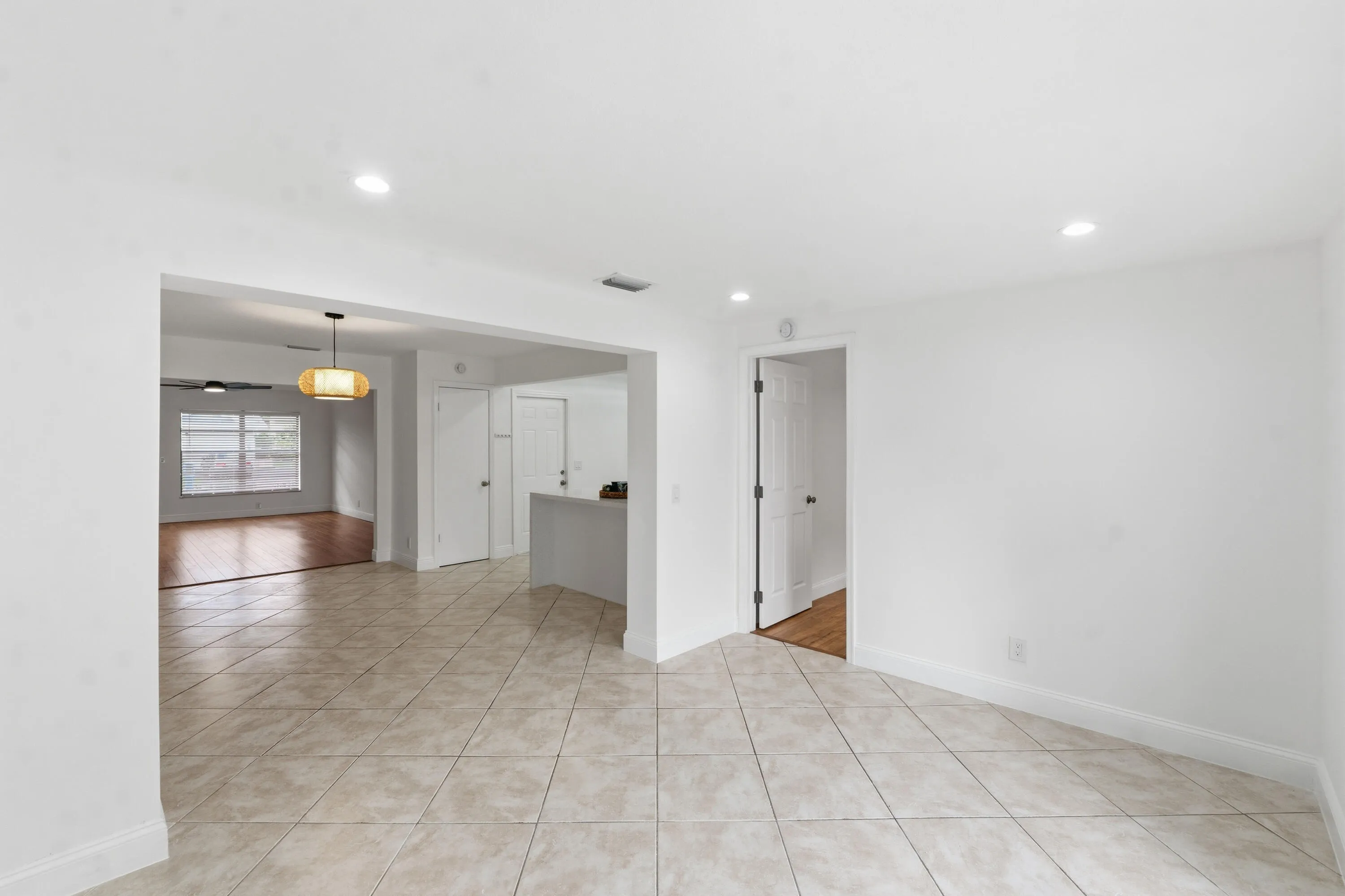 3379 NW 63rd St_027