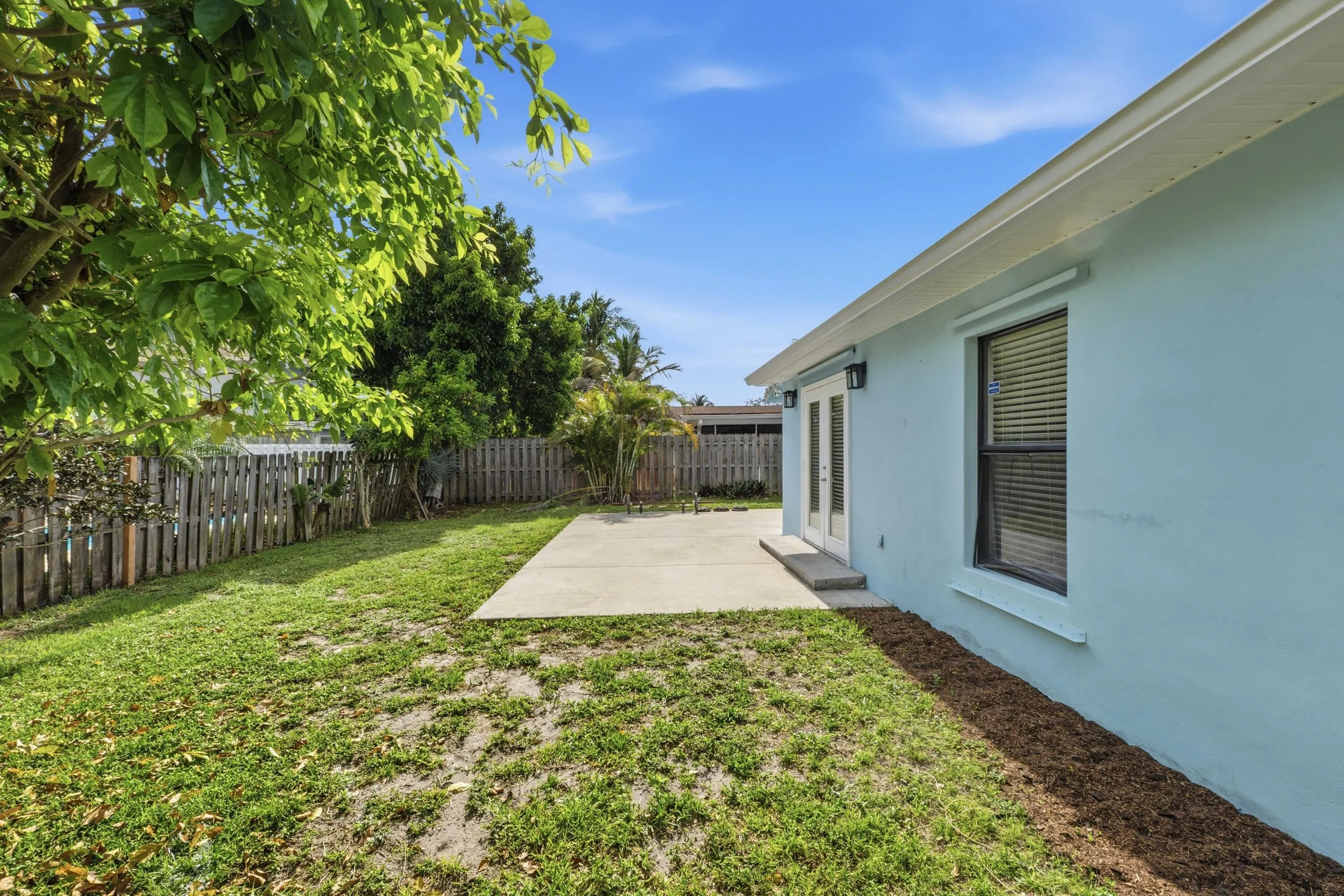 3379 NW 63rd St_040