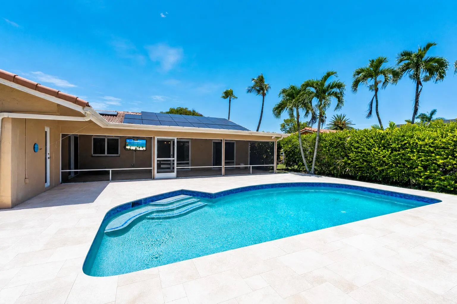 pool 33
