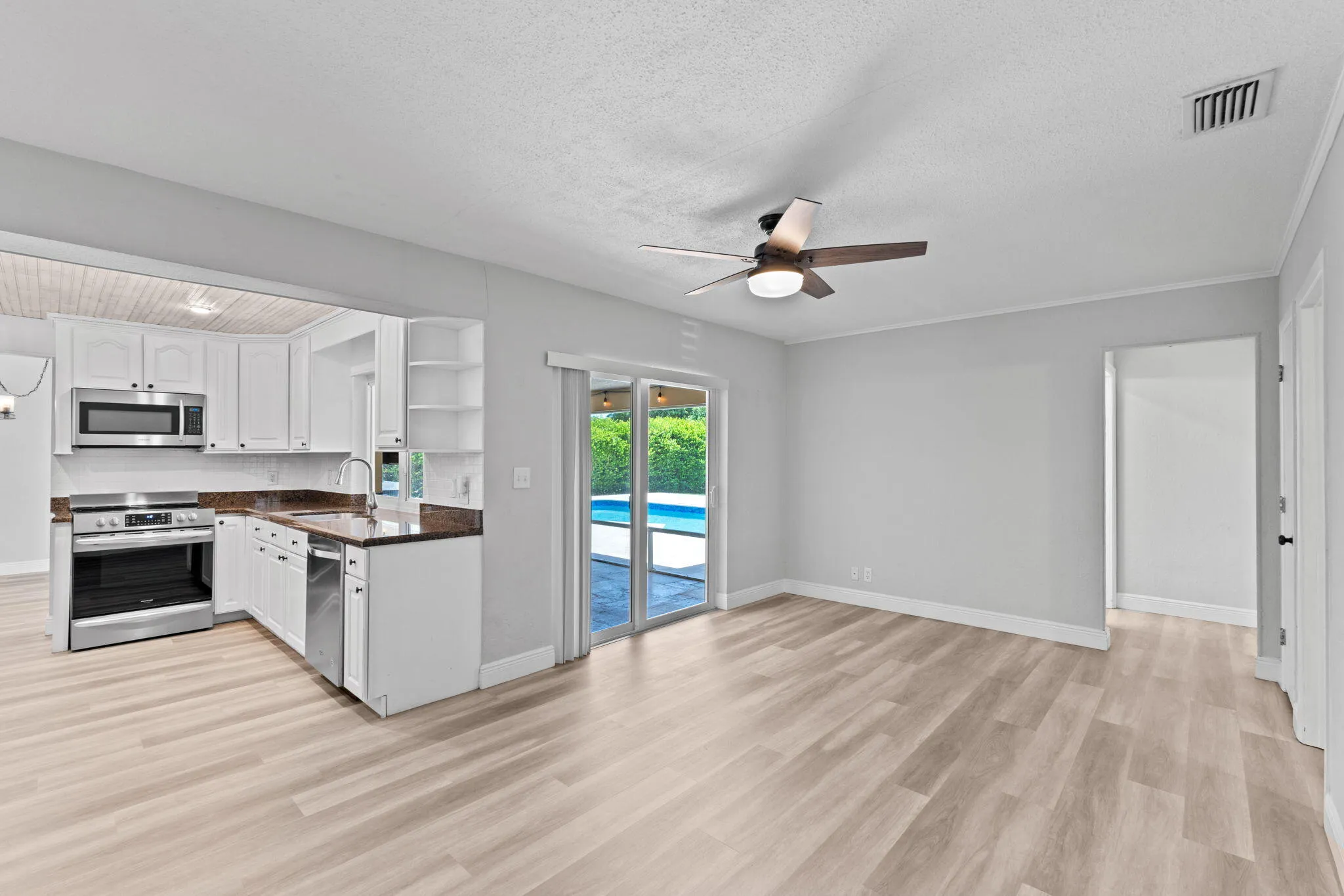 Family Room/Kitchen