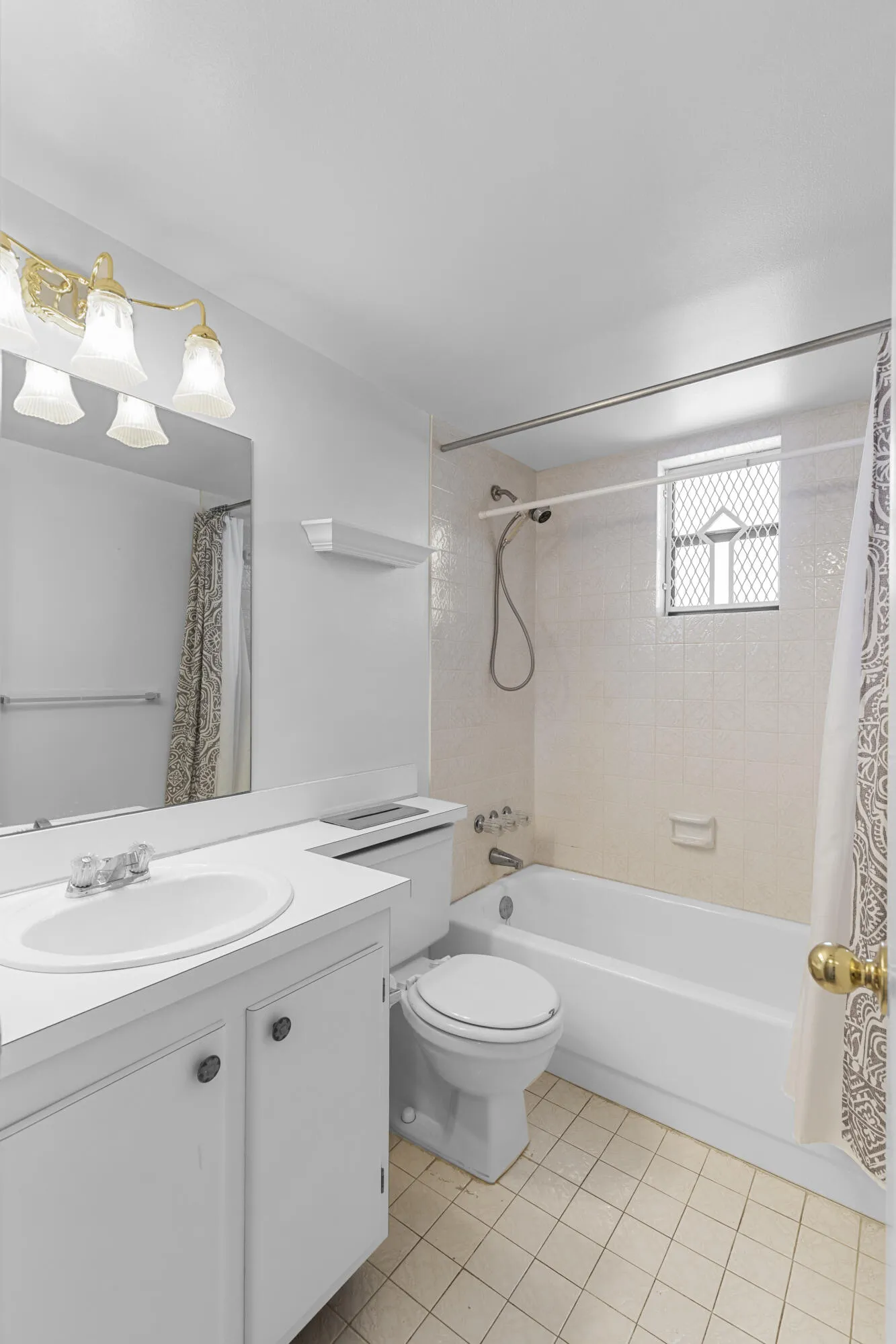 2nd bathroom