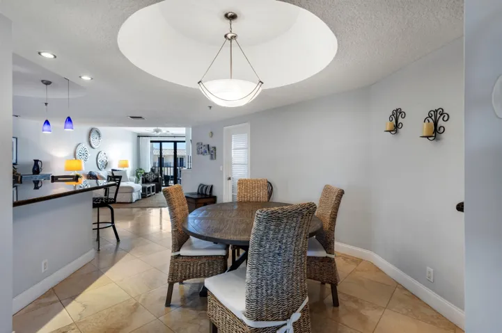 DINING_ROOM