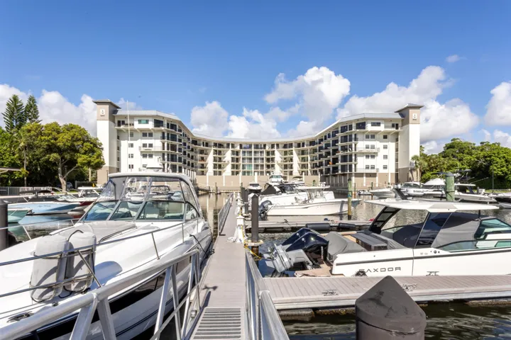 MARINA_TO_REAR_COMMON_AREA