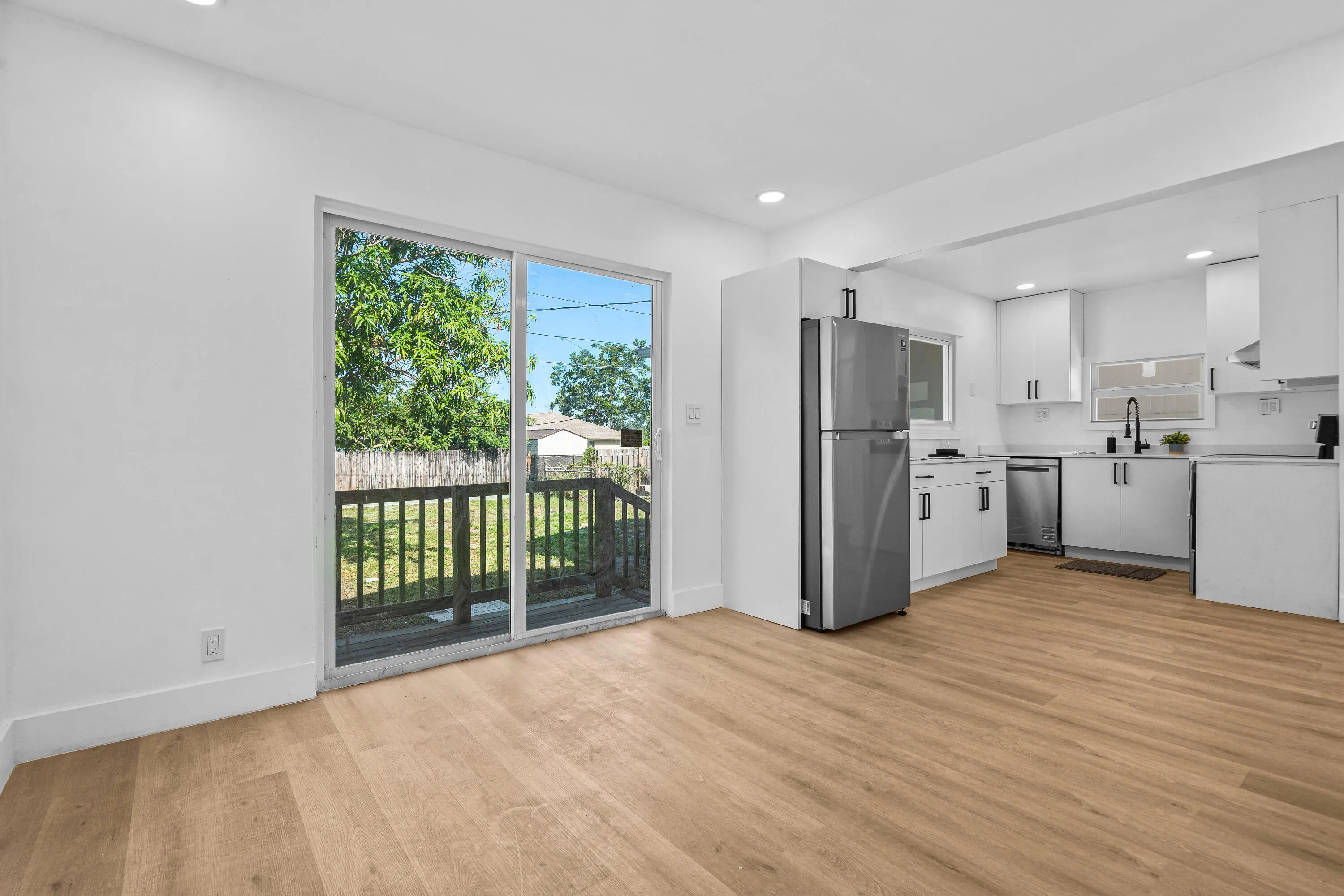 015-230Southwest6thAvenue-DelrayBeach-FL