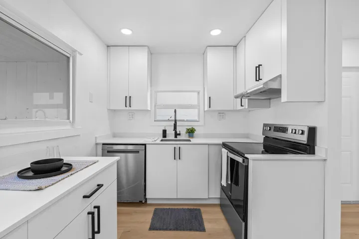 011-230Southwest6thAvenue-DelrayBeach-FL