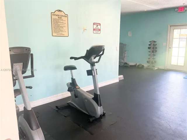 Photo 32