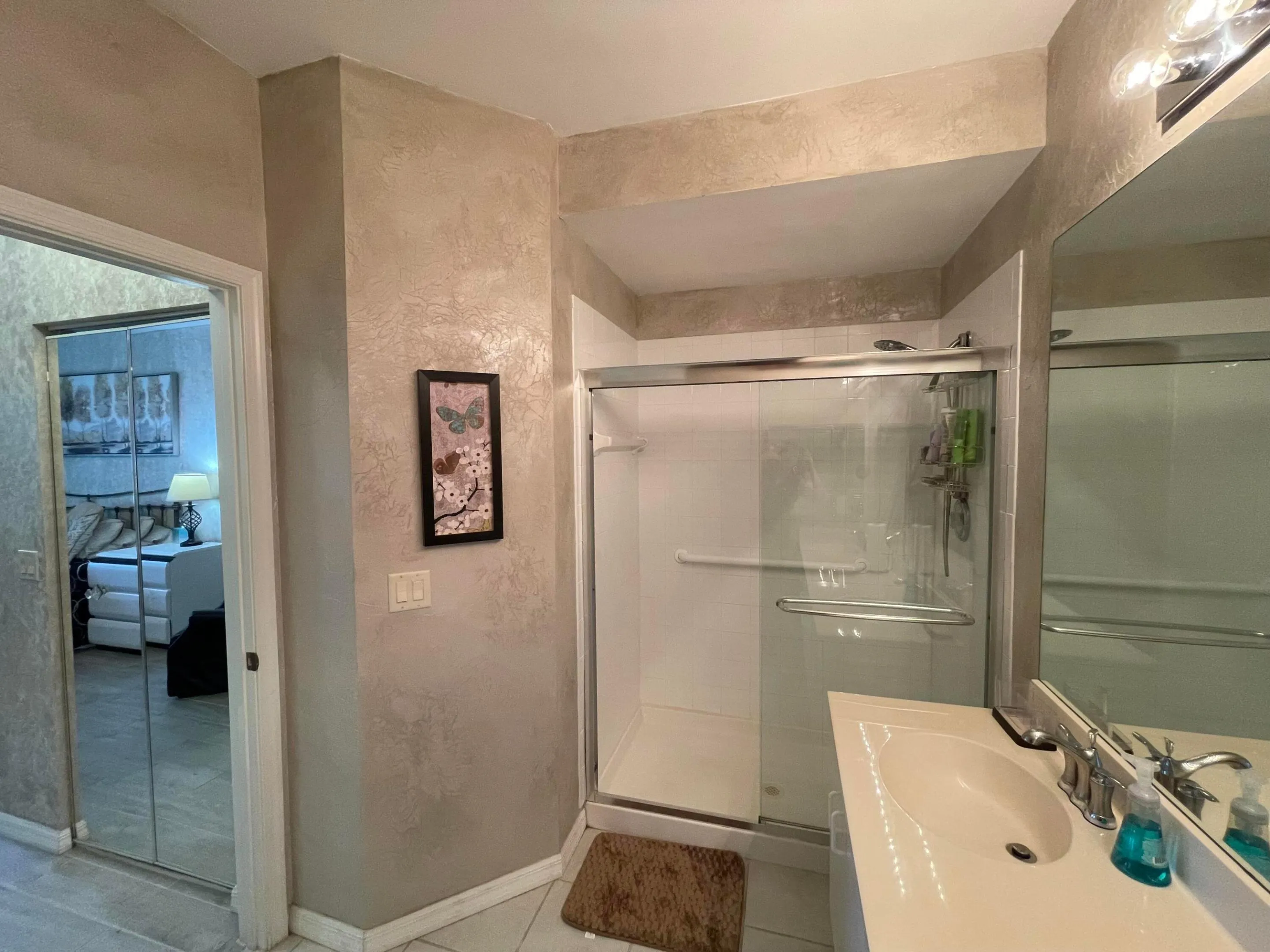 Primary bedroom shower
