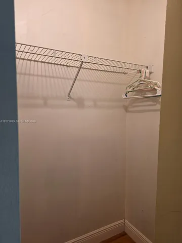 Closet 2